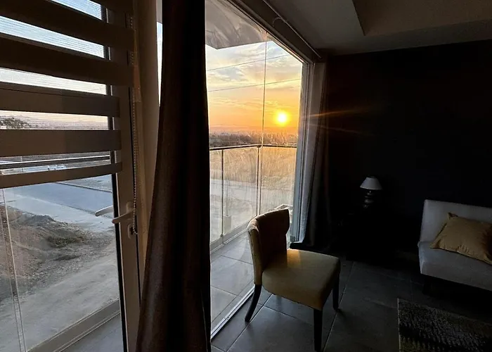 Sunset & Ocean View Beautiful Flat In Tezal -2 Br Appartement *